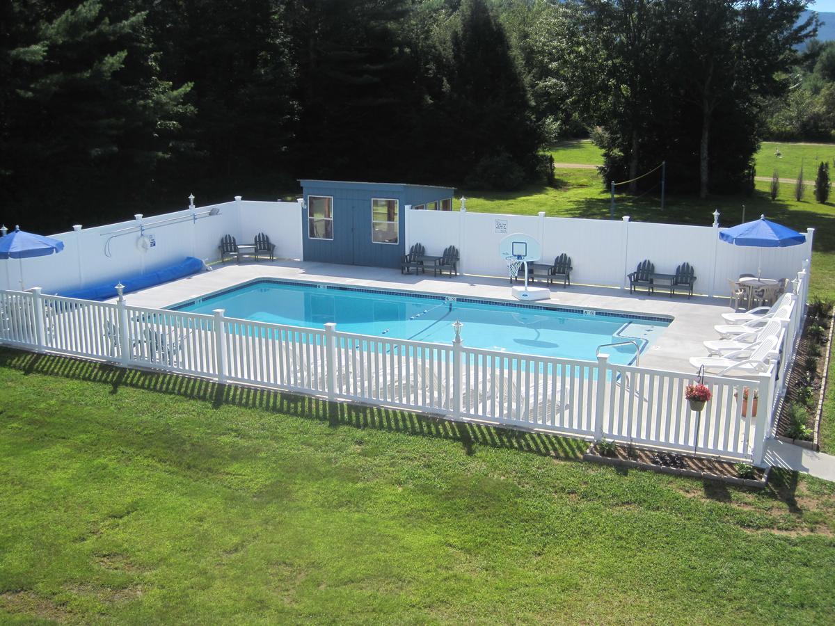 North Colony Motel And Cottages Bartlett Exteriér fotografie